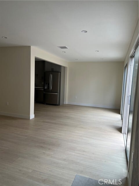 Building Photo - 9950 Reseda Blvd