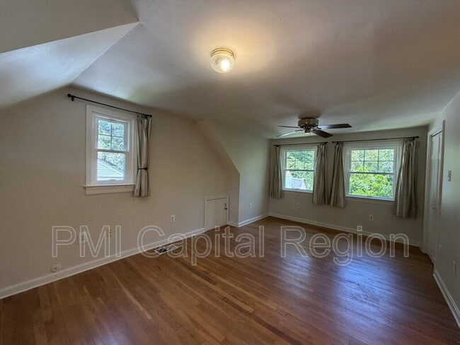 Building Photo - 11303 Dewey Rd