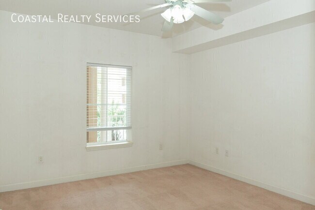 Building Photo - 113 Brooks St SE