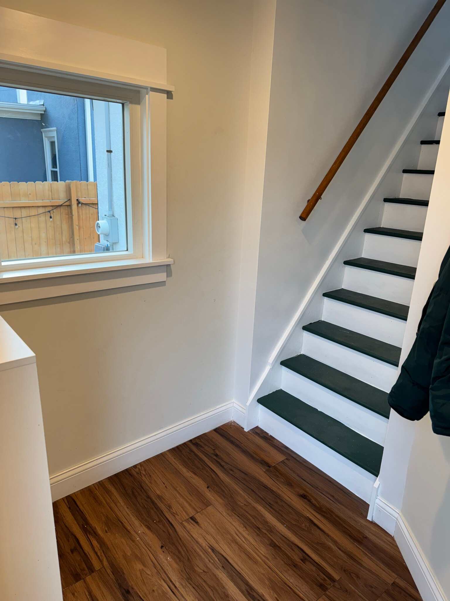 Building Photo - 3111 Arthur St NE