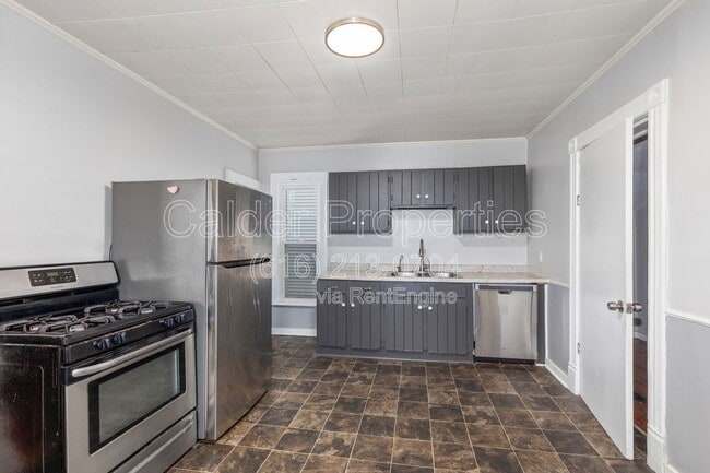 Building Photo - 51 Colfax St NE