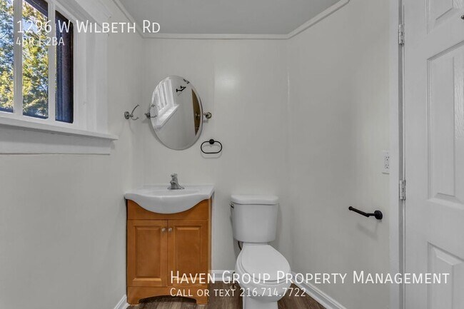Building Photo - 1296 W Wilbeth Rd