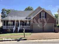 Building Photo - 2940 Harbor Lights Dr
