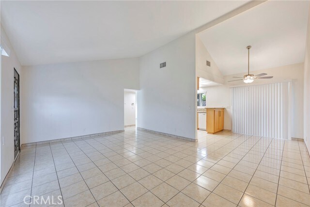 Building Photo - 2204 E La Palma Ave