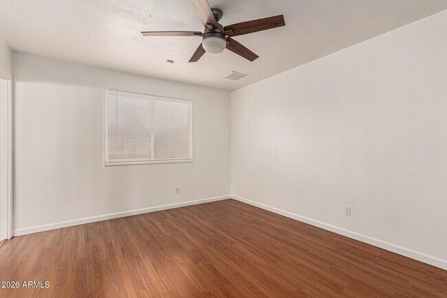 Building Photo - 2109 S Stanley Pl