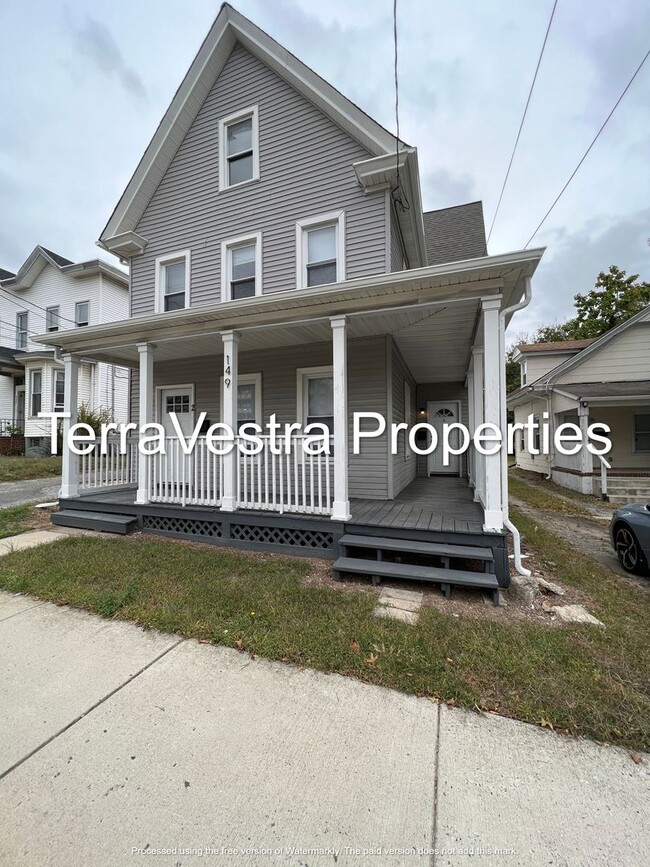 Building Photo - 149 S 2nd St