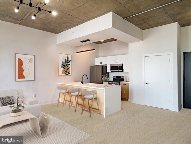 Primary Photo - 1222 N 2nd St