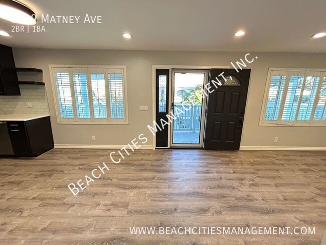 Building Photo - 5019 Matney Ave