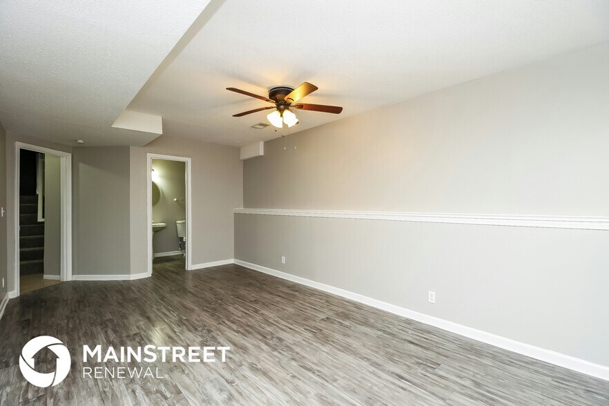 Building Photo - 3308 NW 84th Terrace