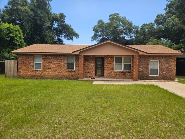 Primary Photo - 4 bedroom newly remodeled Milton Home