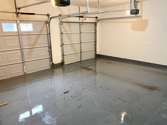 Building Photo - 66 Scarlet Woods Ct