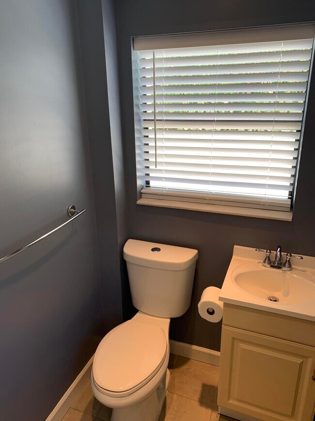 Building Photo - 3405 Dover Rd