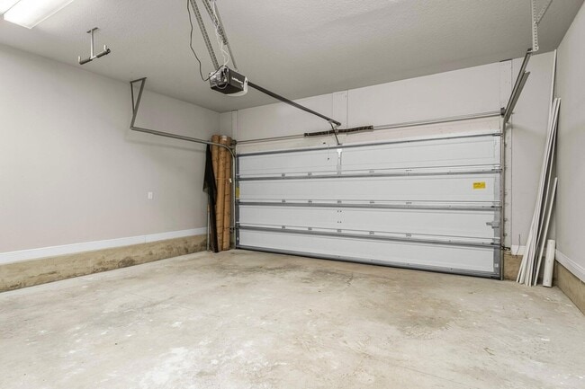 Building Photo - 29 Buddy Ln