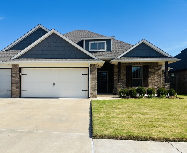 Primary Photo - 11824 Loren Brook Ln