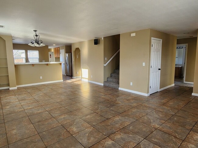 Building Photo - 4 Bedroom Home in Gardnerville For Rent