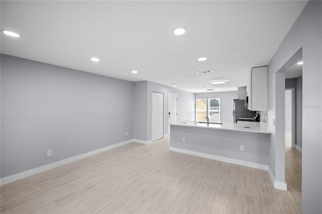 Building Photo - 3453 Clark Rd