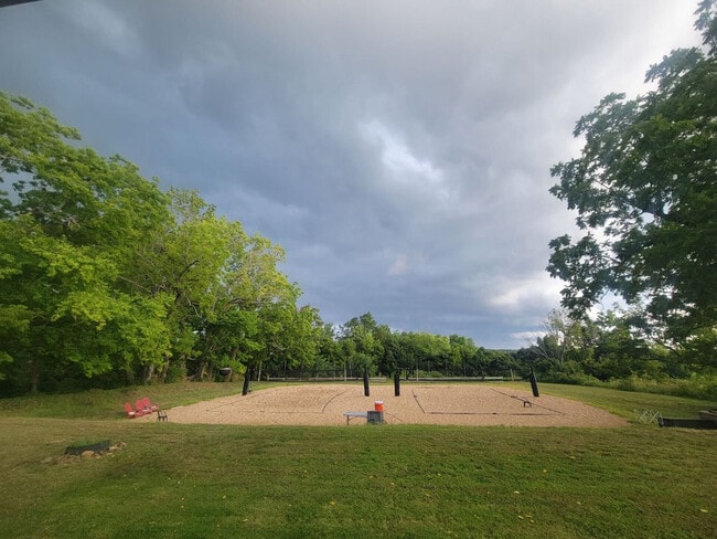 Building Photo - 149 NW Campbell Loop