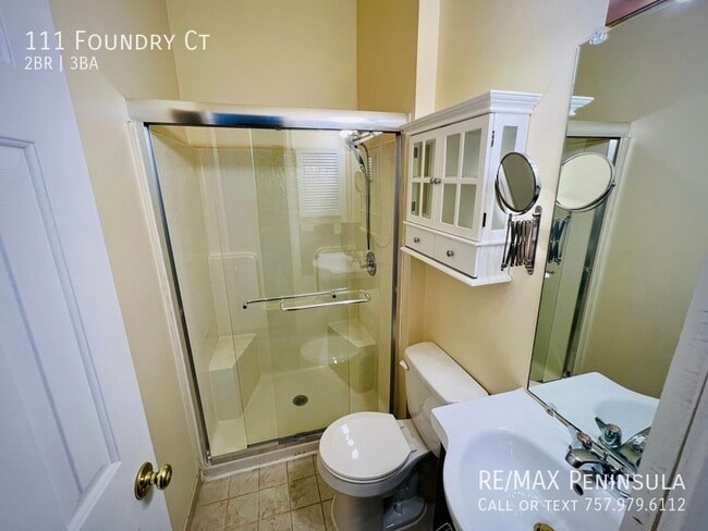 Building Photo - 111 Foundry Ct