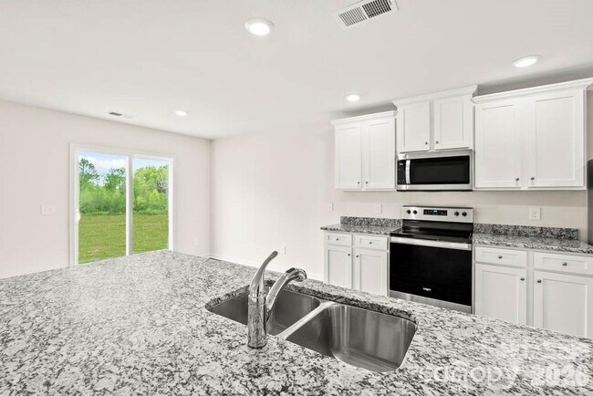 Building Photo - 1305 Nia Rd