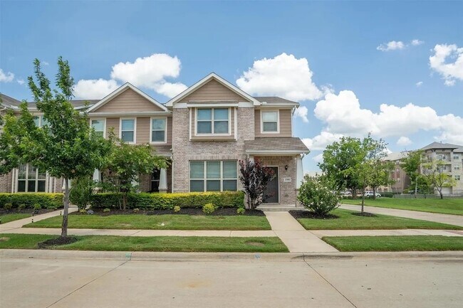 Building Photo - 3300 Becker Dr