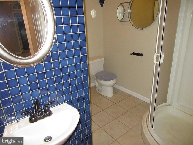 Building Photo - 103 Persimmon Pl