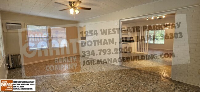 Building Photo - 1511 Shrewsbury Dr
