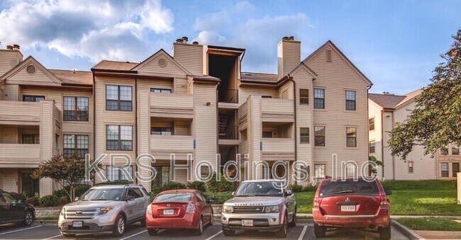 Building Photo - 6917 Mary Caroline Cir