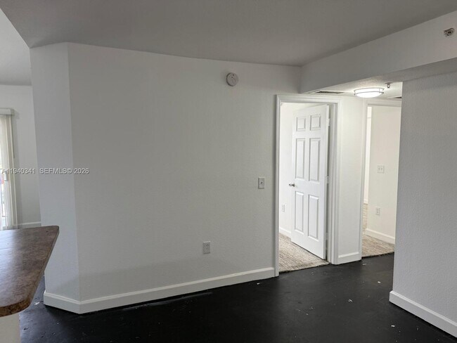 Building Photo - 15460 SW 284th St