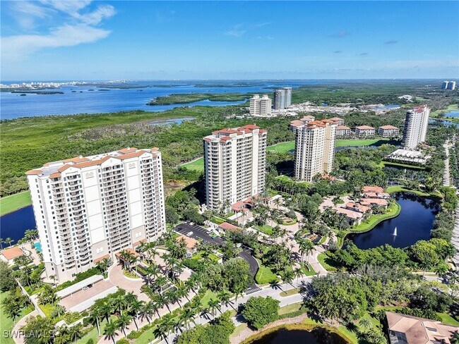 Building Photo - 23750 Via Trevi Way