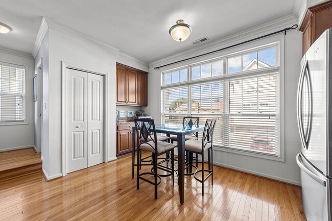 Building Photo - 4761 Beach Bay Ct