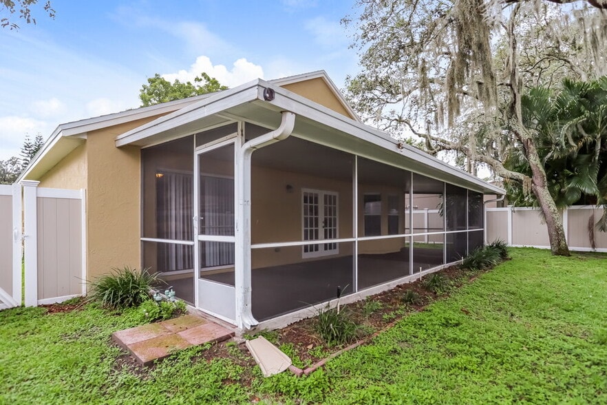 Building Photo - 2524 Gotham Way