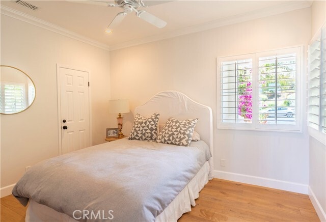 Building Photo - 6206 E Cliffway Dr