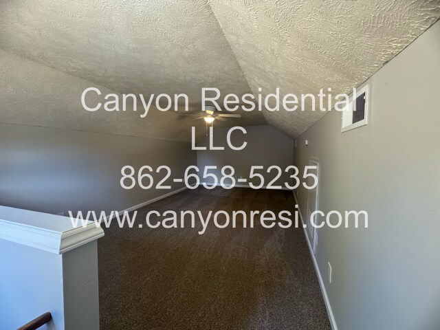 Building Photo - 118 Bayou Ct