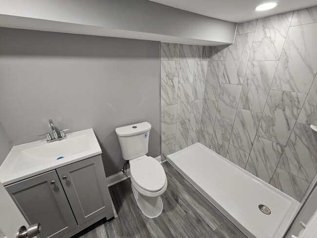 Building Photo - 3BR/2BA Townhome in Pigtown