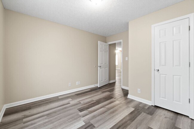 Building Photo - 506 Potomac Dr