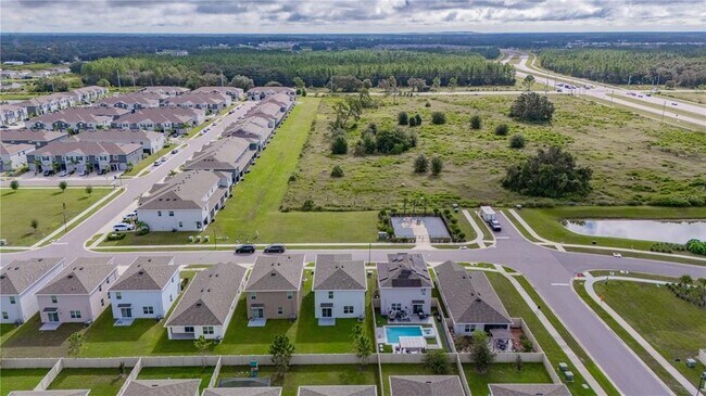 Building Photo - 2855 Maiden Grass Isle