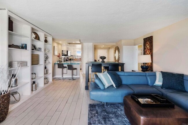 Building Photo - 1502 Seacoast Dr