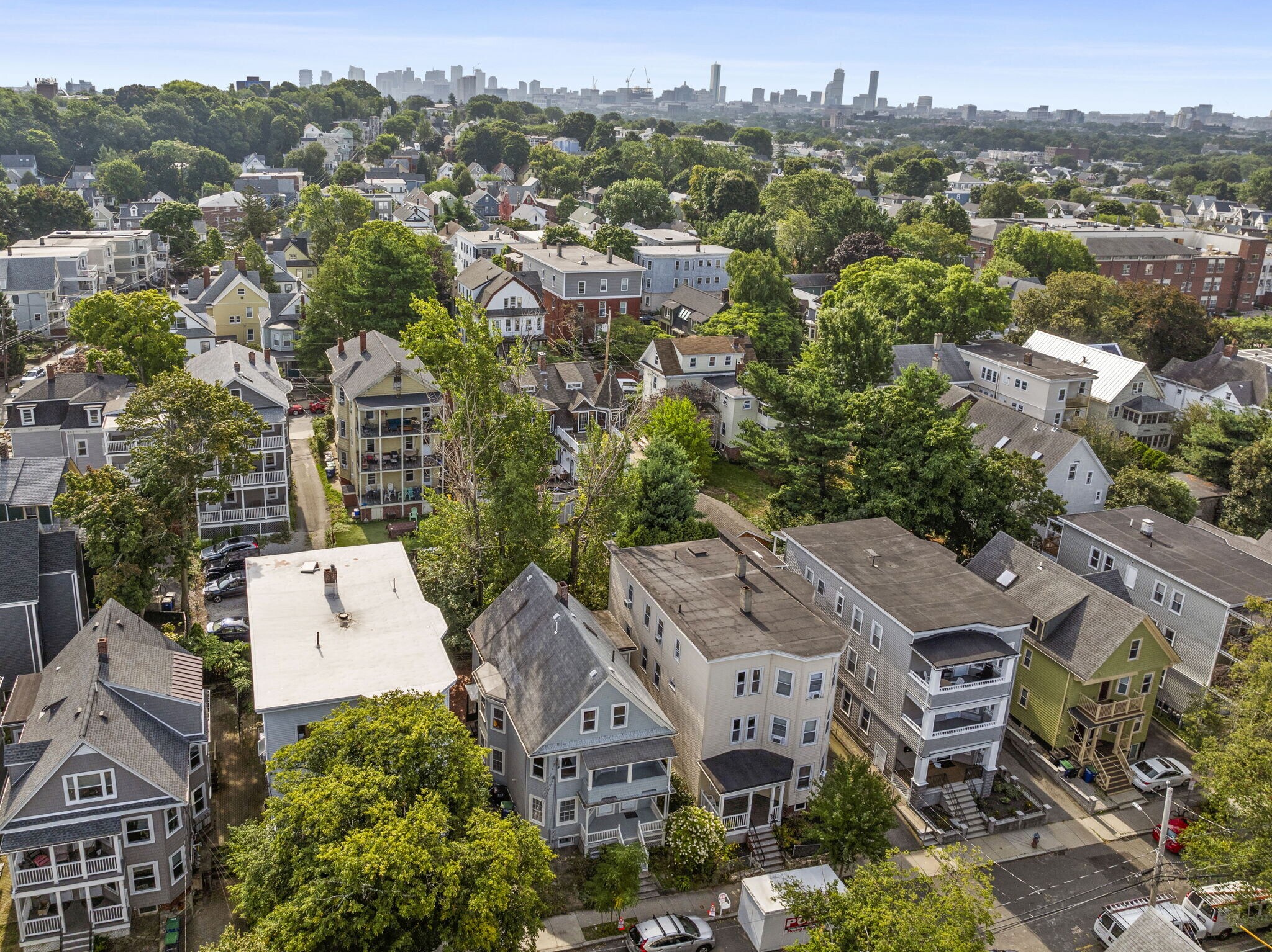 Building Photo - 39 Hancock St
