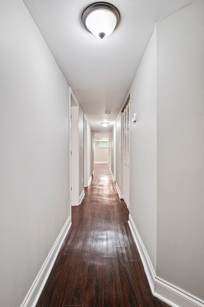 Building Photo - 4544 S Indiana Ave