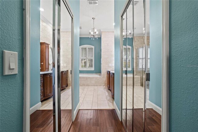 Building Photo - 1393 Stanfield Cove