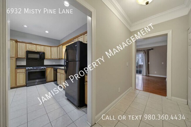 Building Photo - 6932 Misty Pine Ln
