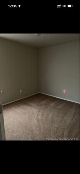 Building Photo - 3408 E Emmitsburg Pl