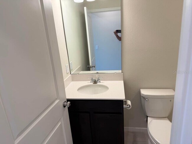 Building Photo - 1963 Enchanting Ct