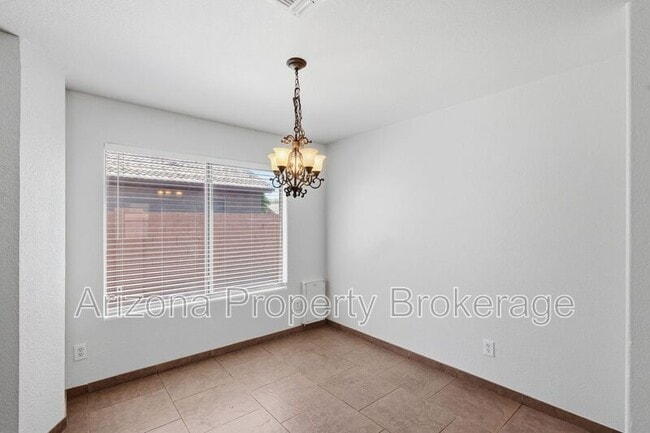 Building Photo - 10249 E Calypso Ave