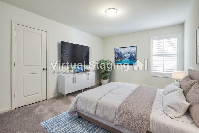 Building Photo - AVAILABLE NOW - Spacious 3-Bedroom Home in Monticello Park – 2 Living Areas, Granite Counters & L...