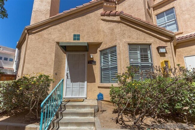 Primary Photo - 12049 Calle De Montana