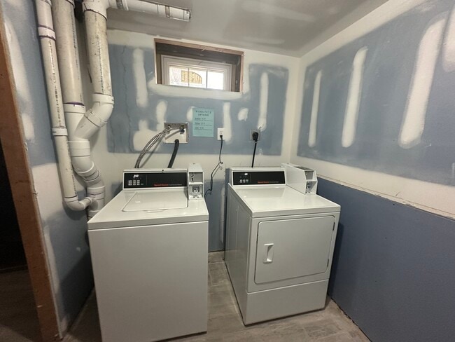 Building Photo - 765 Orange St