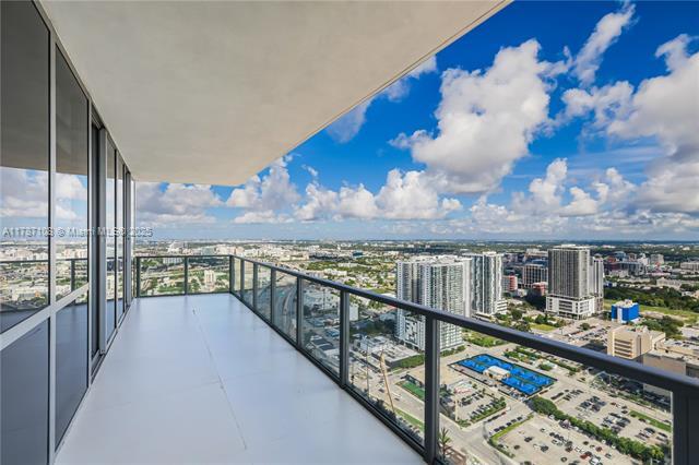 Building Photo - 1100 Biscayne Blvd