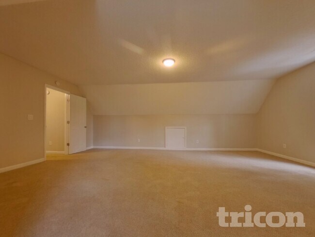 Building Photo - 21 Oliver Ct