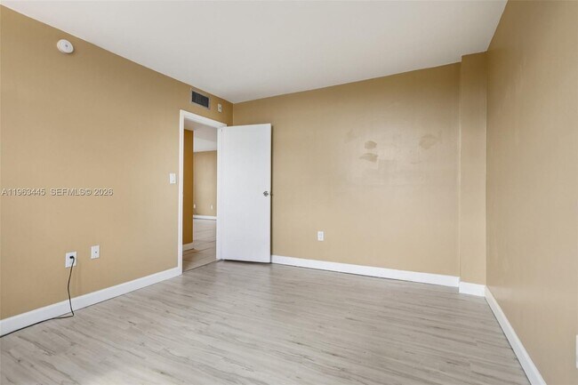 Building Photo - 14170 SW 84th St